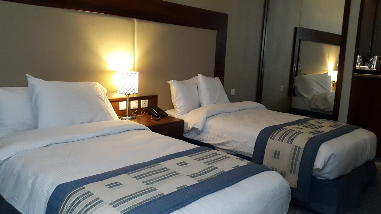 President Hotel Amman Exterior foto